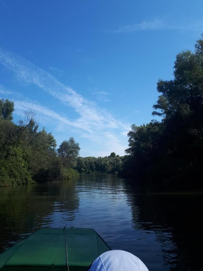 Joevo Het Pihenohaz Poroszlo Exterior foto